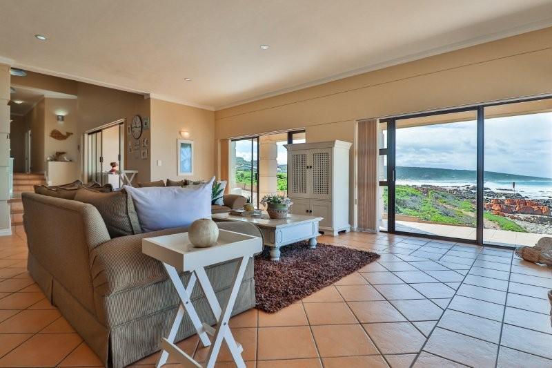 4 Bedroom Property for Sale in Jongensfontein Western Cape